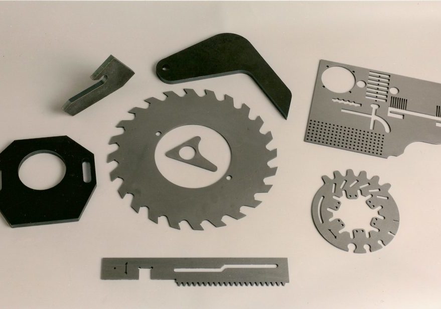 برش لیزری در مقابل برش پلاسما
برش لیزری مواد مختلف
[source:sofma.fr]